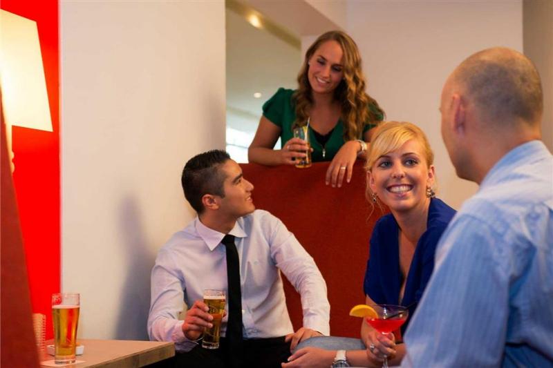 Novotel Rotterdam Brainpark - Bar