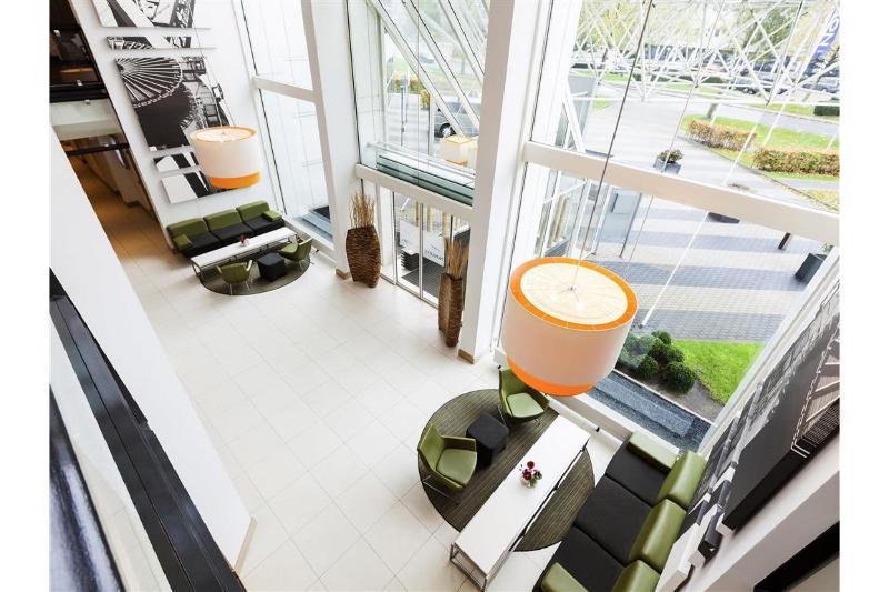 Novotel Rotterdam Brainpark - Lobi