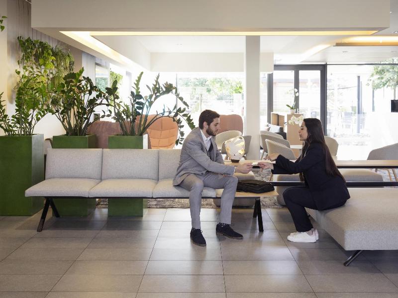 Novotel Lausanne Bussigny - Genel