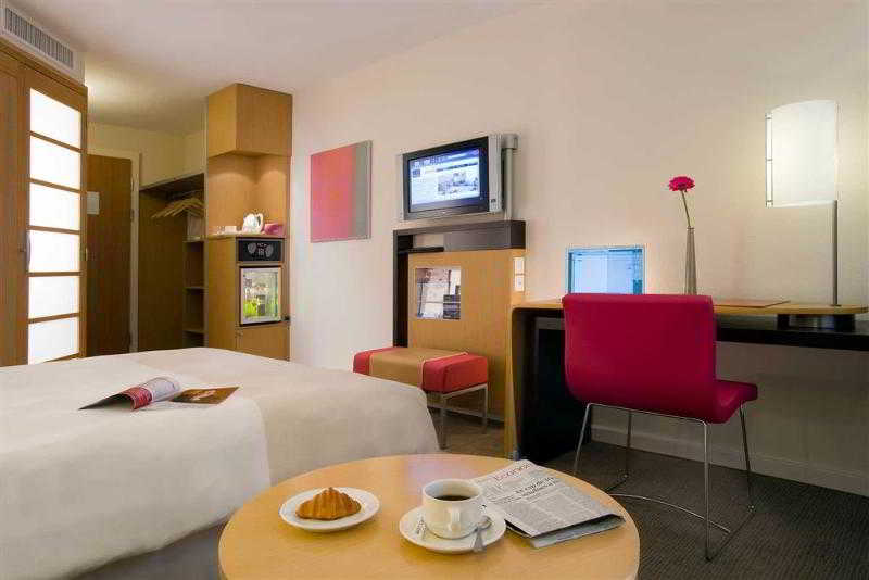 Novotel Lausanne Bussigny otel fotoğrafı
