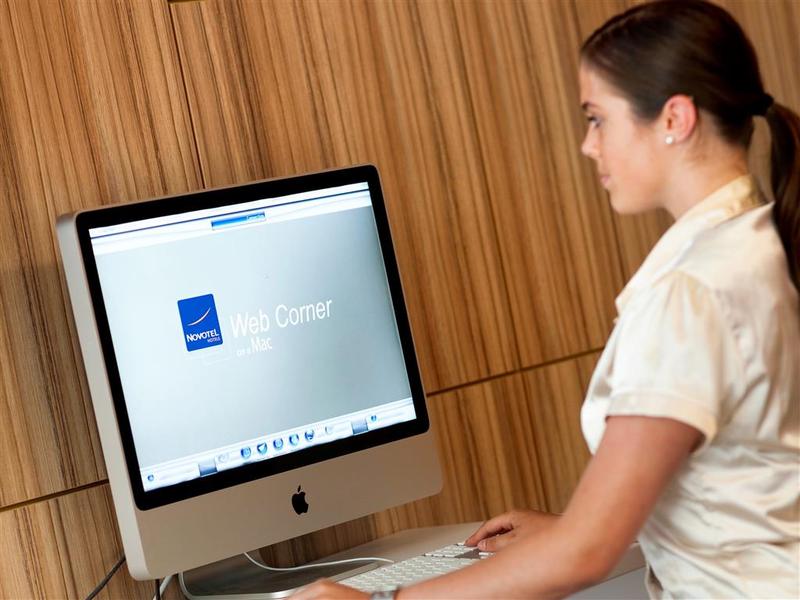 Novotel Lausanne Bussigny - Genel