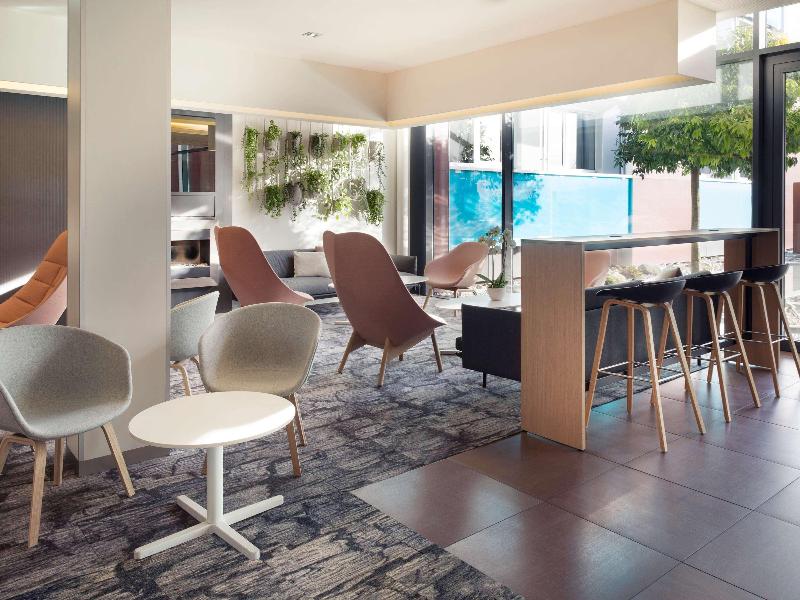 Novotel Lausanne Bussigny - Genel