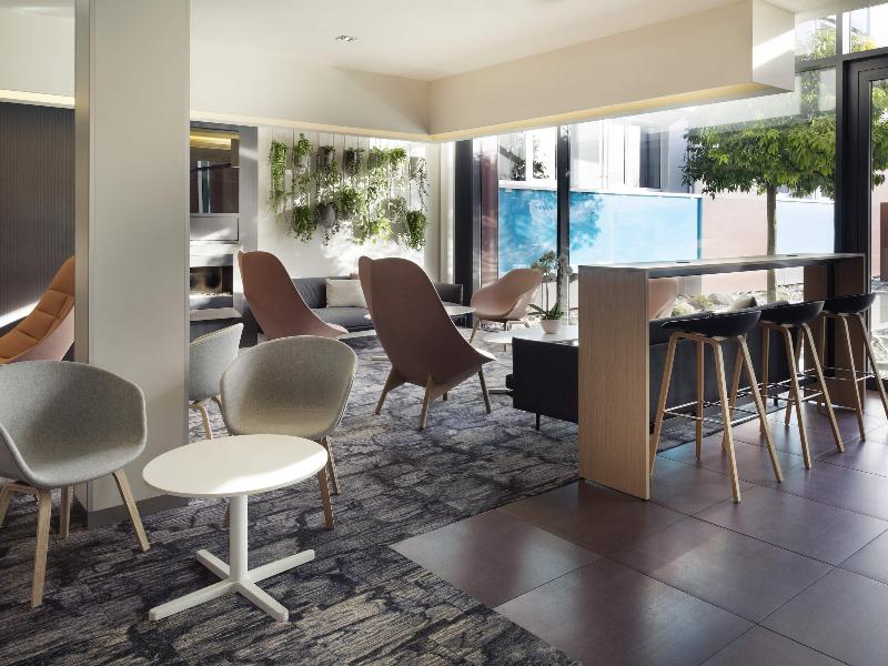 Novotel Lausanne Bussigny - Restoran