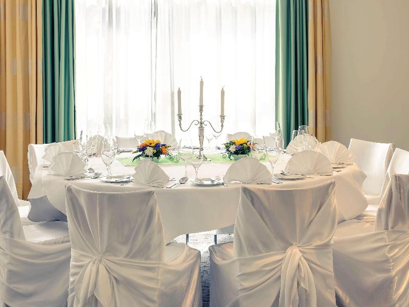 Mercure Neu-Isenburg - Toplantı
