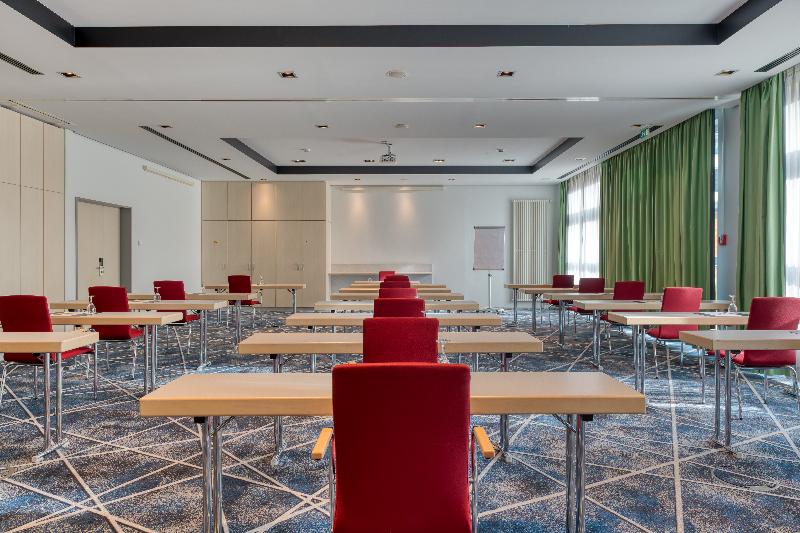 Mercure Neu-Isenburg - Toplantı