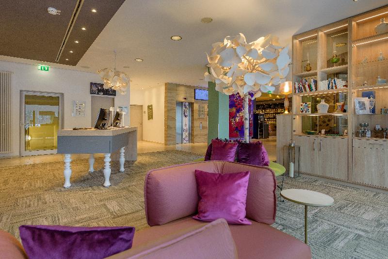 Mercure Hotel Hannover Mitte - Lobi