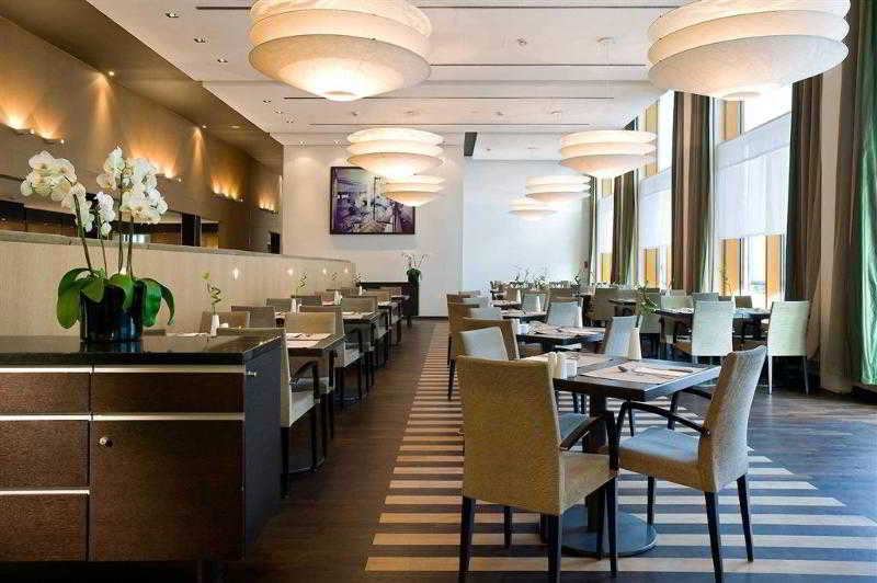 Novotel Karlsruhe City fotoÄŸrafÄ±