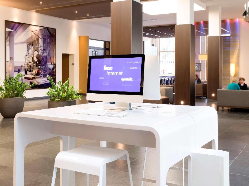 Novotel Karlsruhe City - Genel