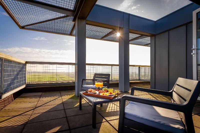 Ramada by Wyndham Amsterdam Airport Schiphol - Oda