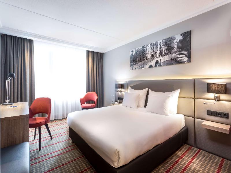 Ramada by Wyndham Amsterdam Airport Schiphol - Oda