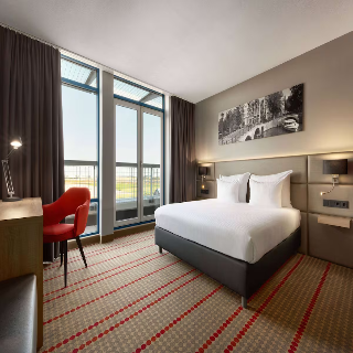 Ramada by Wyndham Amsterdam Airport Schiphol fotoÄŸrafÄ±