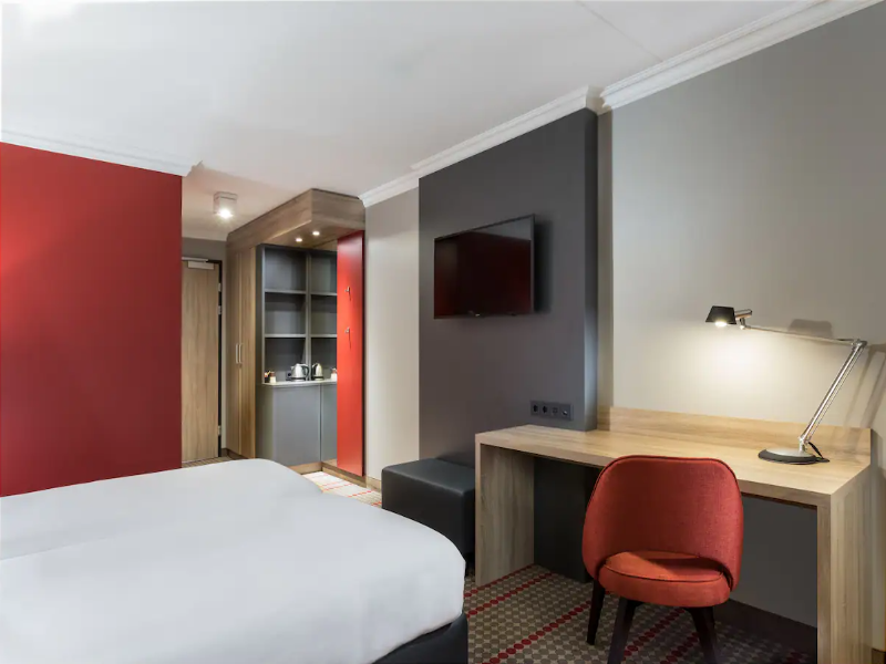 Ramada by Wyndham Amsterdam Airport Schiphol - Oda
