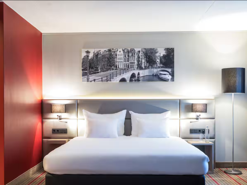 Ramada by Wyndham Amsterdam Airport Schiphol - Oda