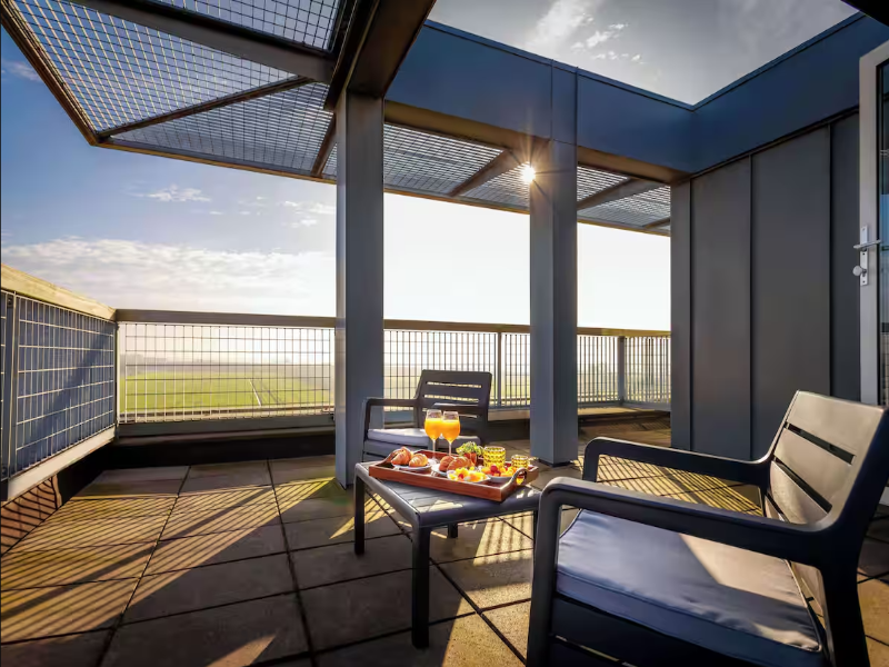 Ramada by Wyndham Amsterdam Airport Schiphol - Oda