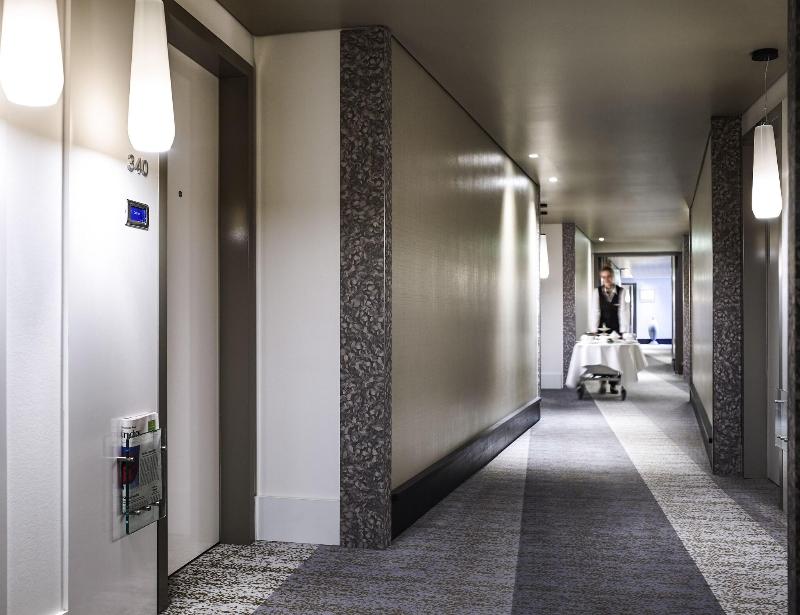 Sofitel Munich Bayerpost - Lobi