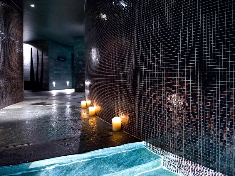 Sofitel Munich Bayerpost - Havuz