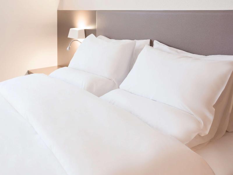 Novotel Suites Geneve Aeroport - Oda