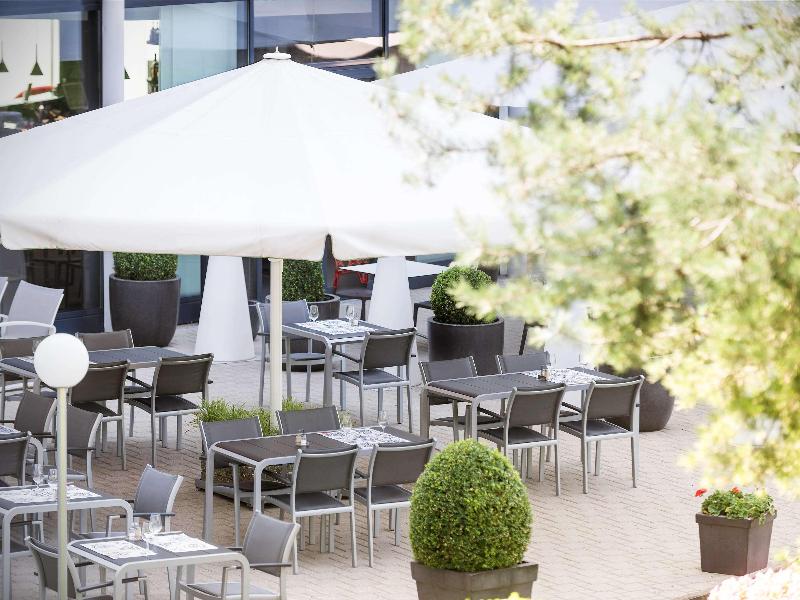 Novotel Suites Geneve Aeroport - Restoran