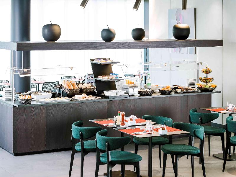 Novotel Suites Geneve Aeroport - Restoran