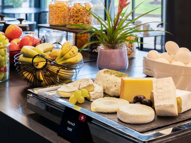 Novotel Suites Geneve Aeroport - Restoran