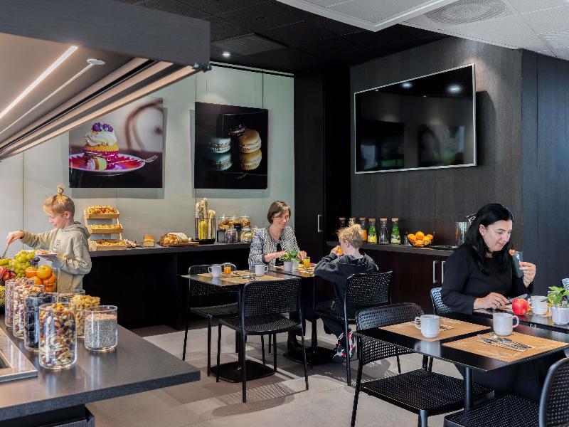 Novotel Suites Geneve Aeroport - Restoran