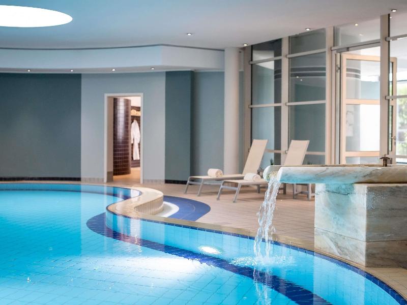 Pullman Stuttgart Fontana - Havuz