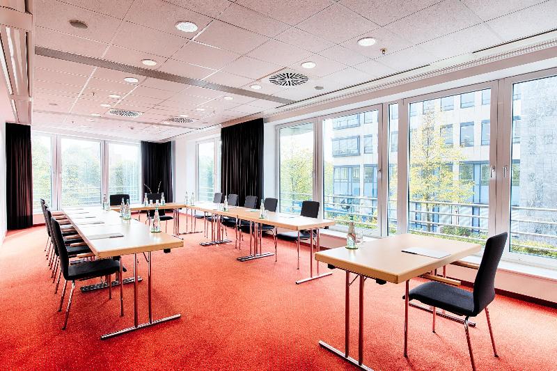 Voco Dusseldorf Seestern - Toplantı