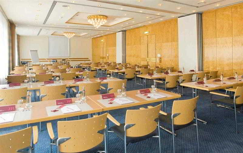 Mercure Hotel Bad Homburg Friedrichsdorf fotoÄŸrafÄ±