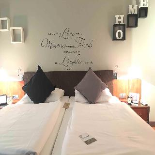 Mercure Hotel & Residenz Berlin Checkpoint Charlie fotoÄŸrafÄ±