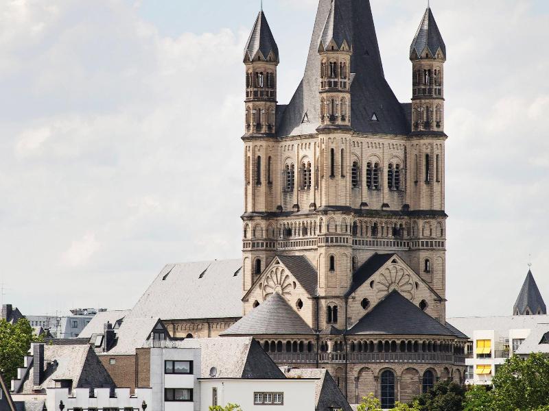 Novotel Koeln City - Genel