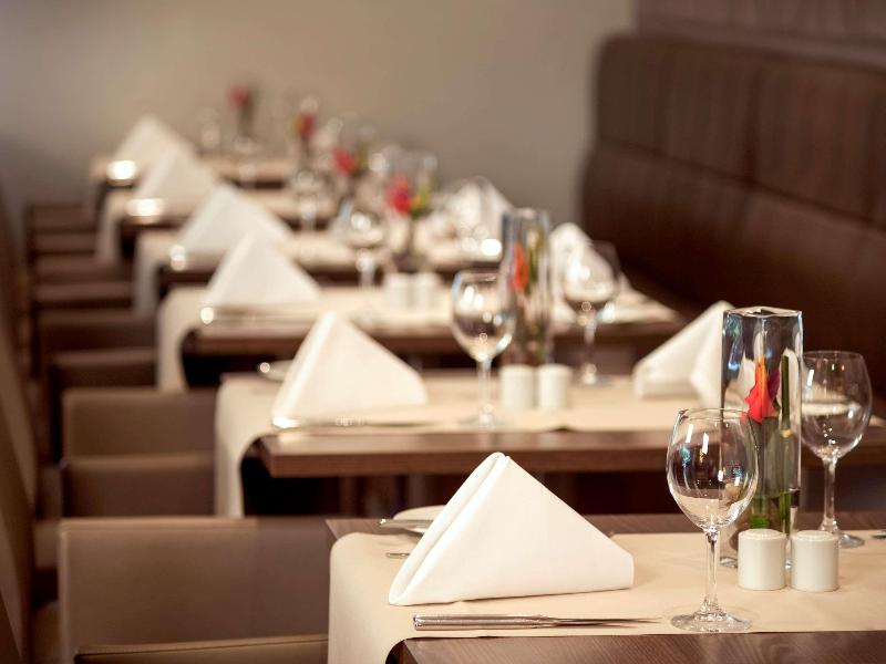 Novotel Duesseldorf City West (Seestern) - Restoran