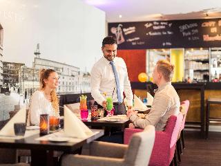 Novotel Duesseldorf City West (Seestern) fotoÄŸrafÄ±