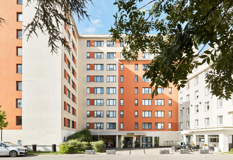 B&B HOME Vélizy - Genel