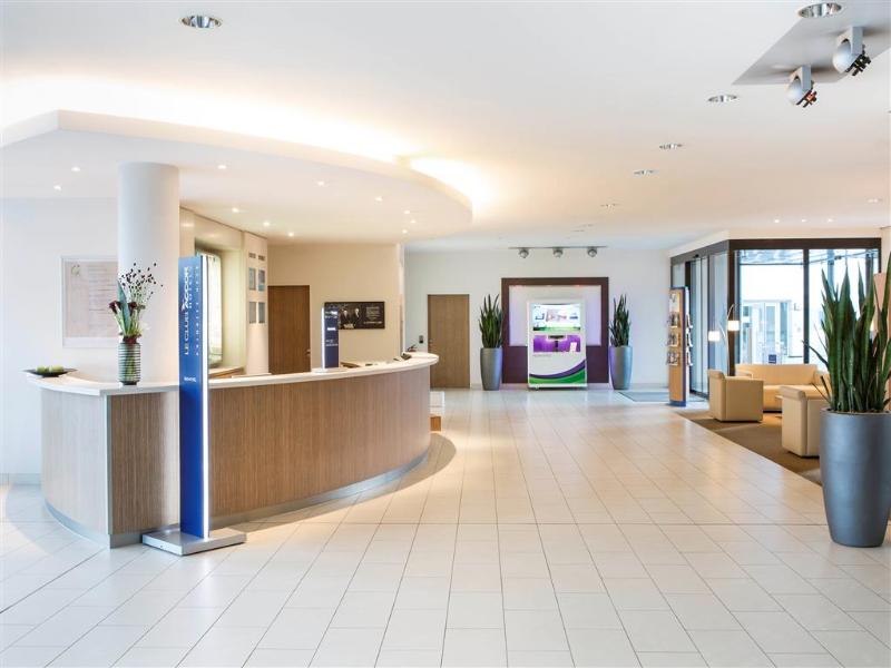 Novotel Hamburg City Alster - Lobi