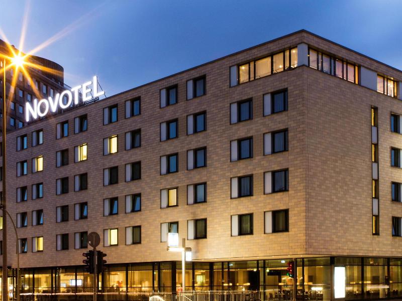 Novotel Hamburg City Alster - Genel
