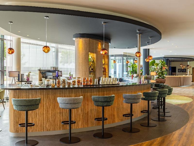 Novotel Hamburg City Alster - Genel
