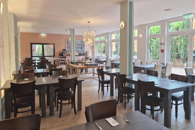 Garner Hotel Oberhausen - Restoran