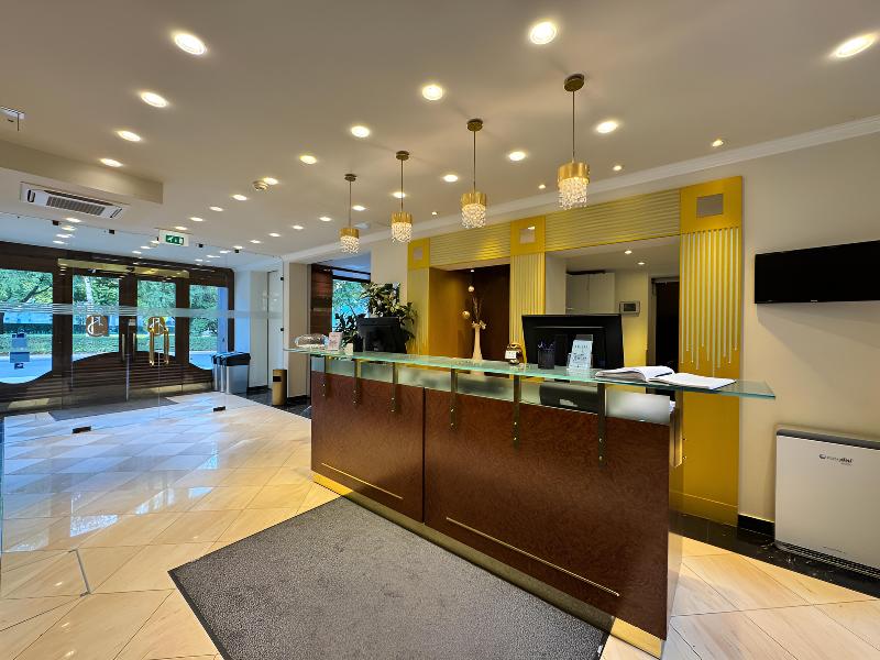 Hotel Secession an der Oper - Genel