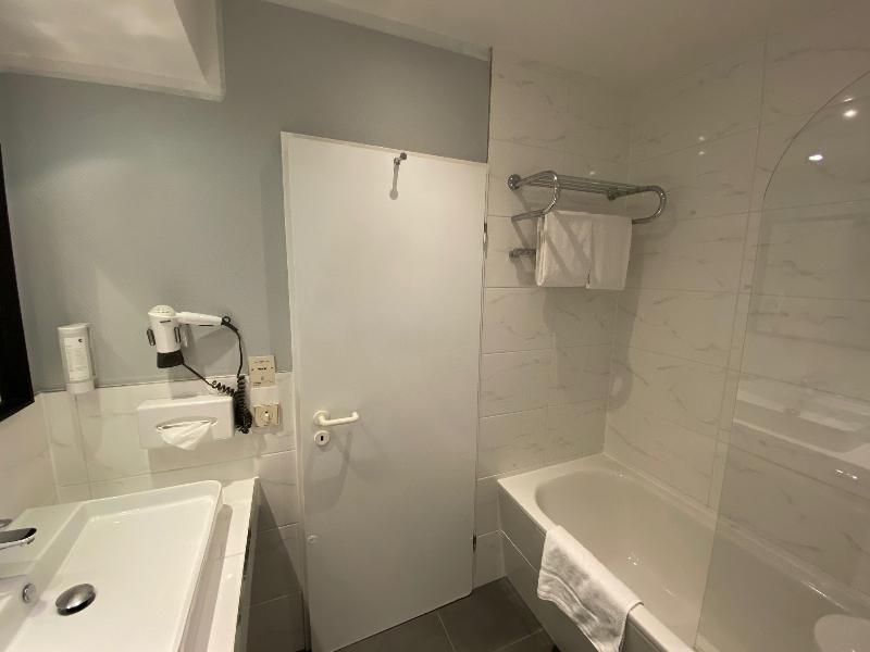 Park Hotel Hamburg Arena - Oda
