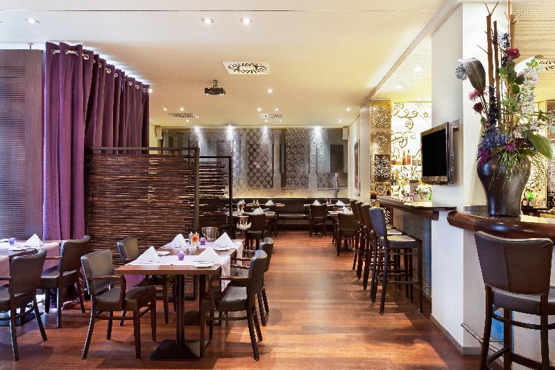 Holiday Inn Nurnberg City Centre - Bar