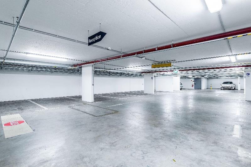 Holiday Inn Express Berlin City Centre - Lobi