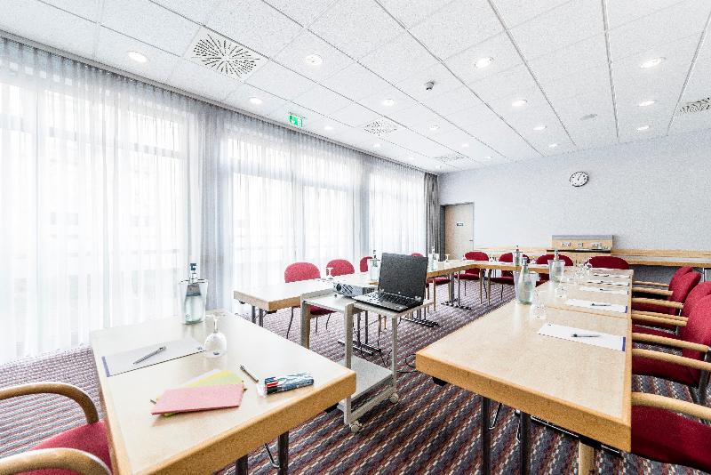 Holiday Inn Express Berlin City Centre - Toplantı