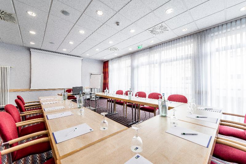 Holiday Inn Express Berlin City Centre - Toplantı