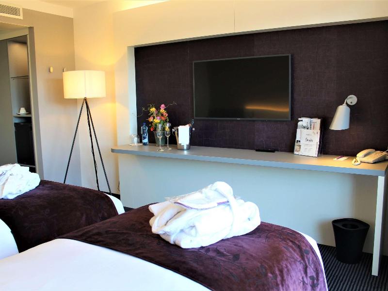 Mercure Plaza Biel - Oda
