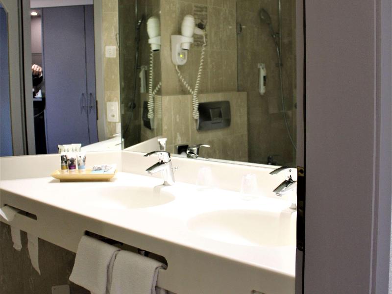 Mercure Plaza Biel - Oda