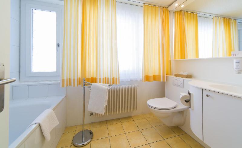 Le Bristol Leukerbad Hotel - Oda