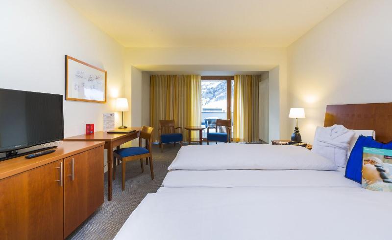 Le Bristol Leukerbad Hotel - Oda