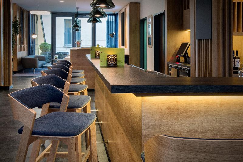 Holiday Inn Express Baden-Baden - Bar