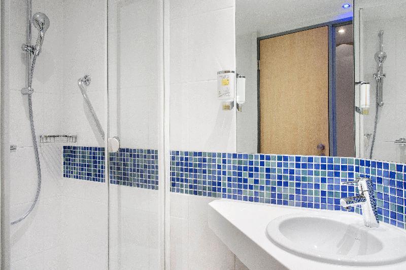 Holiday Inn Express Baden-Baden - Oda