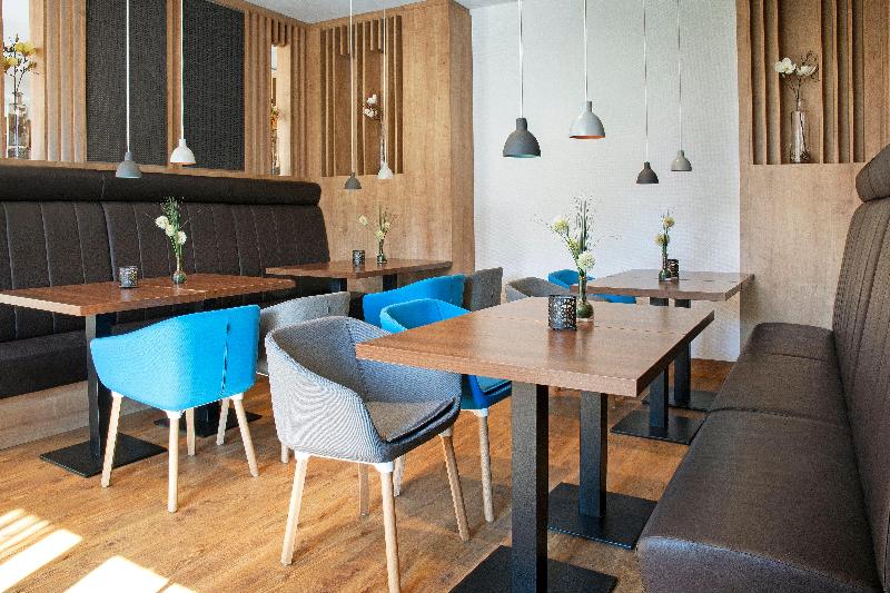 Holiday Inn Express Baden-Baden - Restoran